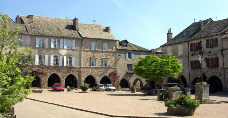 Calmont  La Palatine Chambre Chez L Habitant A 20 Mn De Rodez מראה חיצוני תמונה